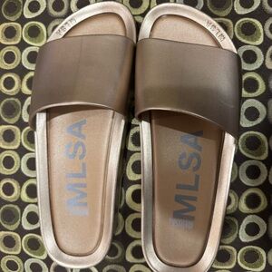 NWT Melissa Shimmering Gold Slides